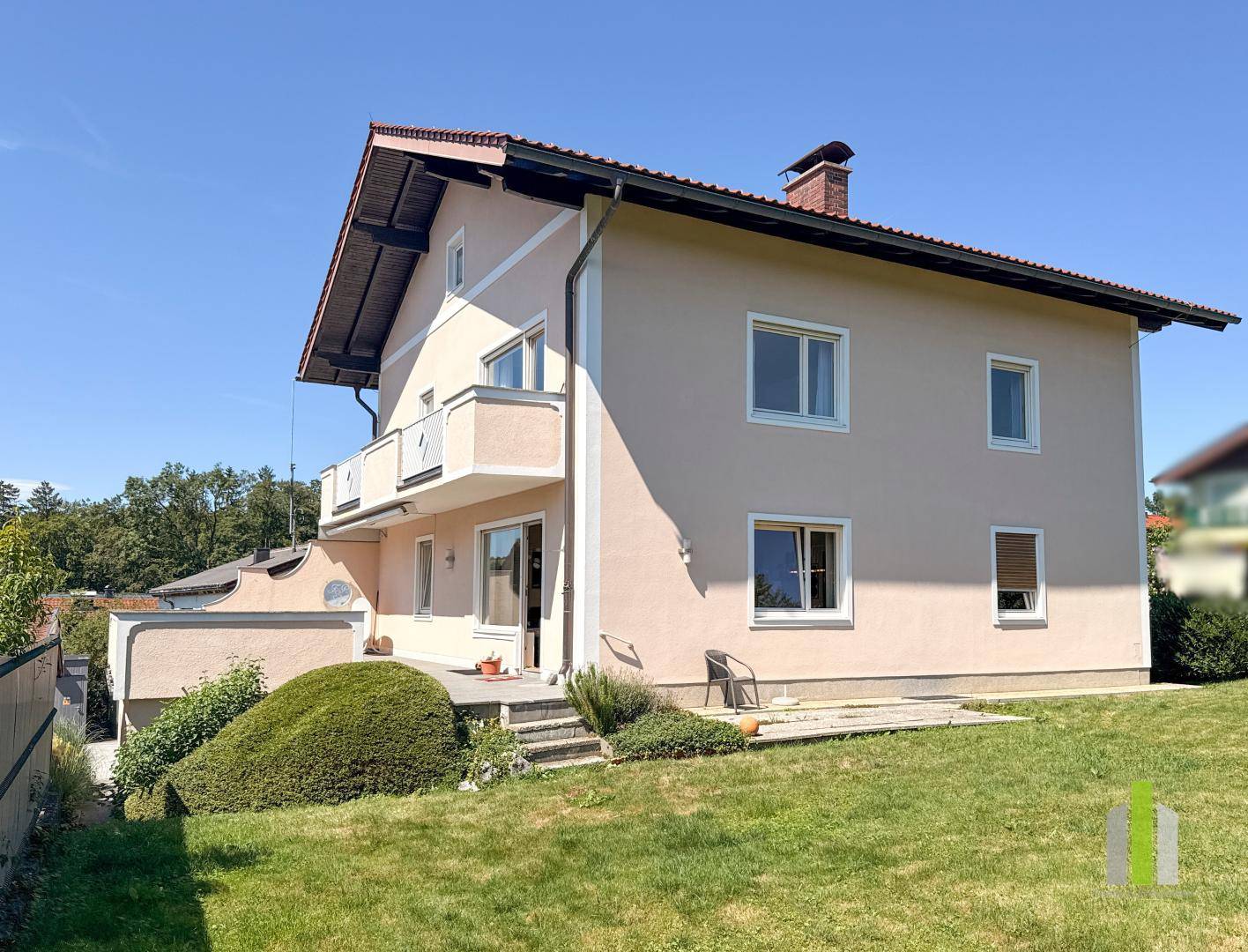 Sonniges Wohnen mit Garten und Kamin Wohnung
