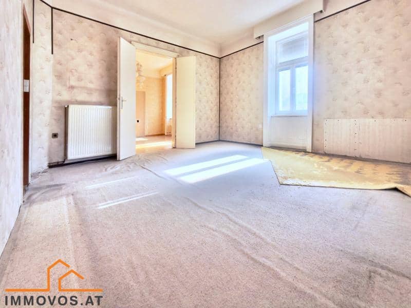 Altbauwohnung with high ceilings near Augarten