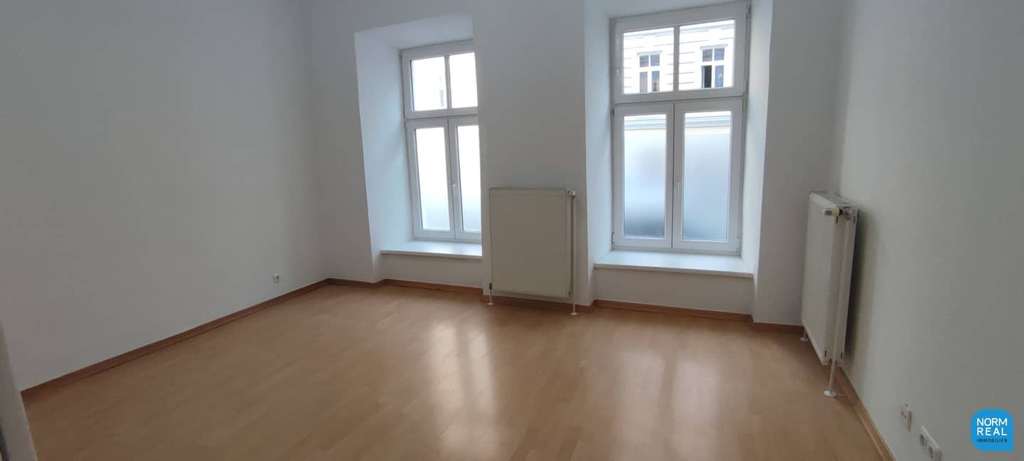 -3 Zimmer  Altbau  - WG -Eignung