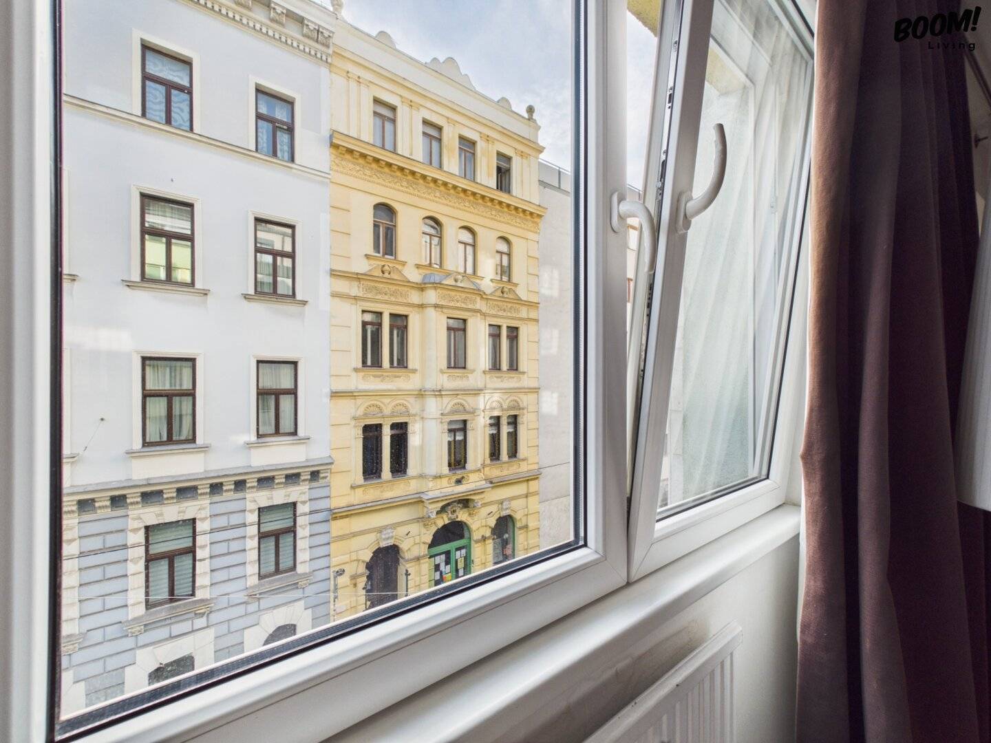 In the middle of the Eighth: Condominium in Piaristengasse