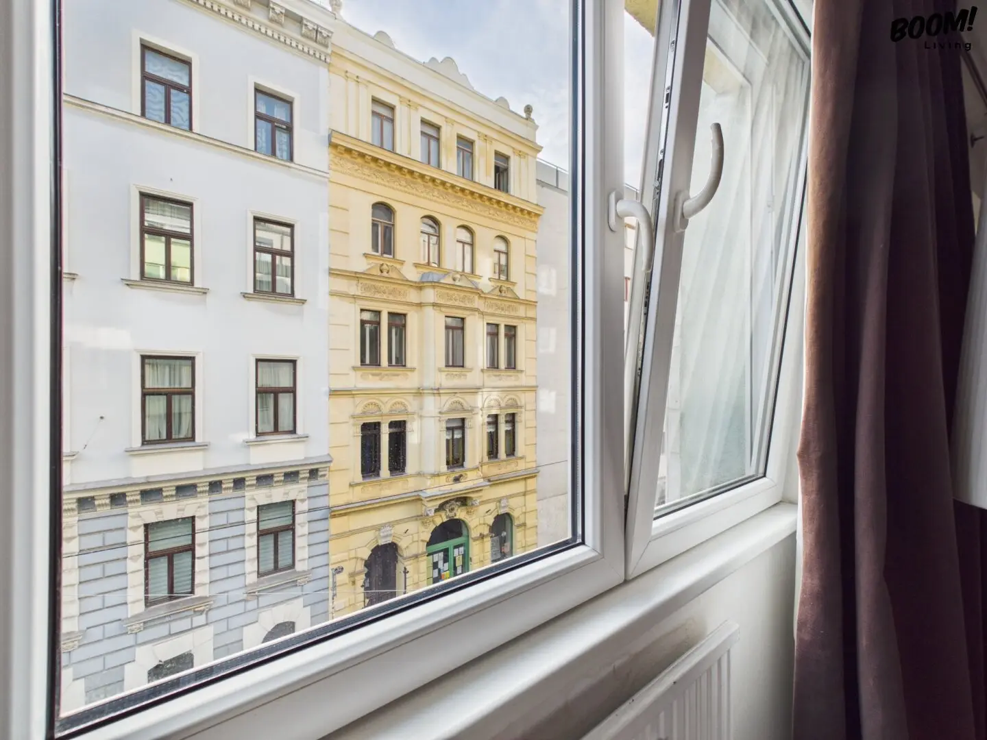 In the middle of the Eighth: Condominium in Piaristengasse