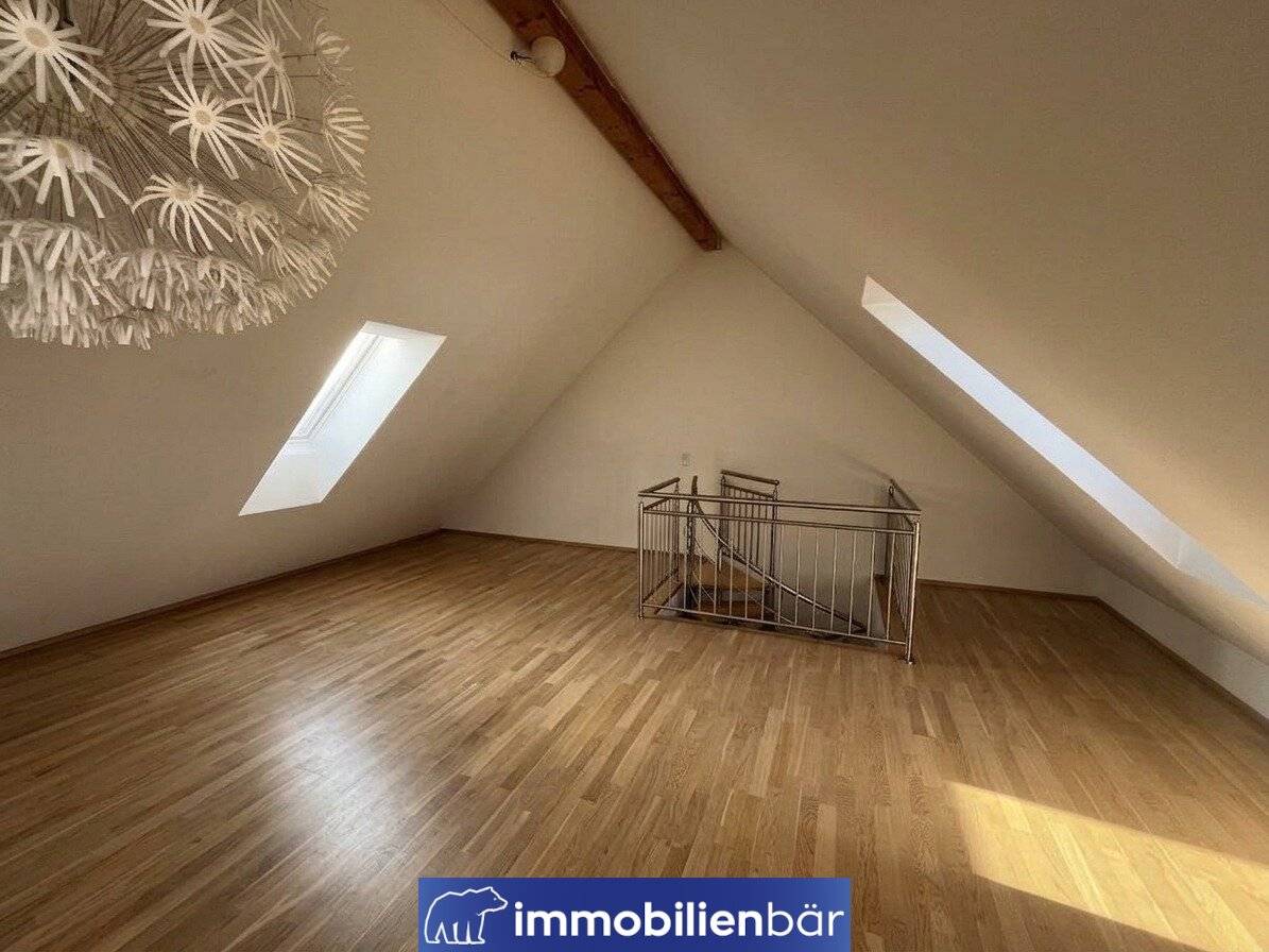 Top aufgeteilte 3-Zimmerwohnung in Schlüsslberg mit großer Terrasse