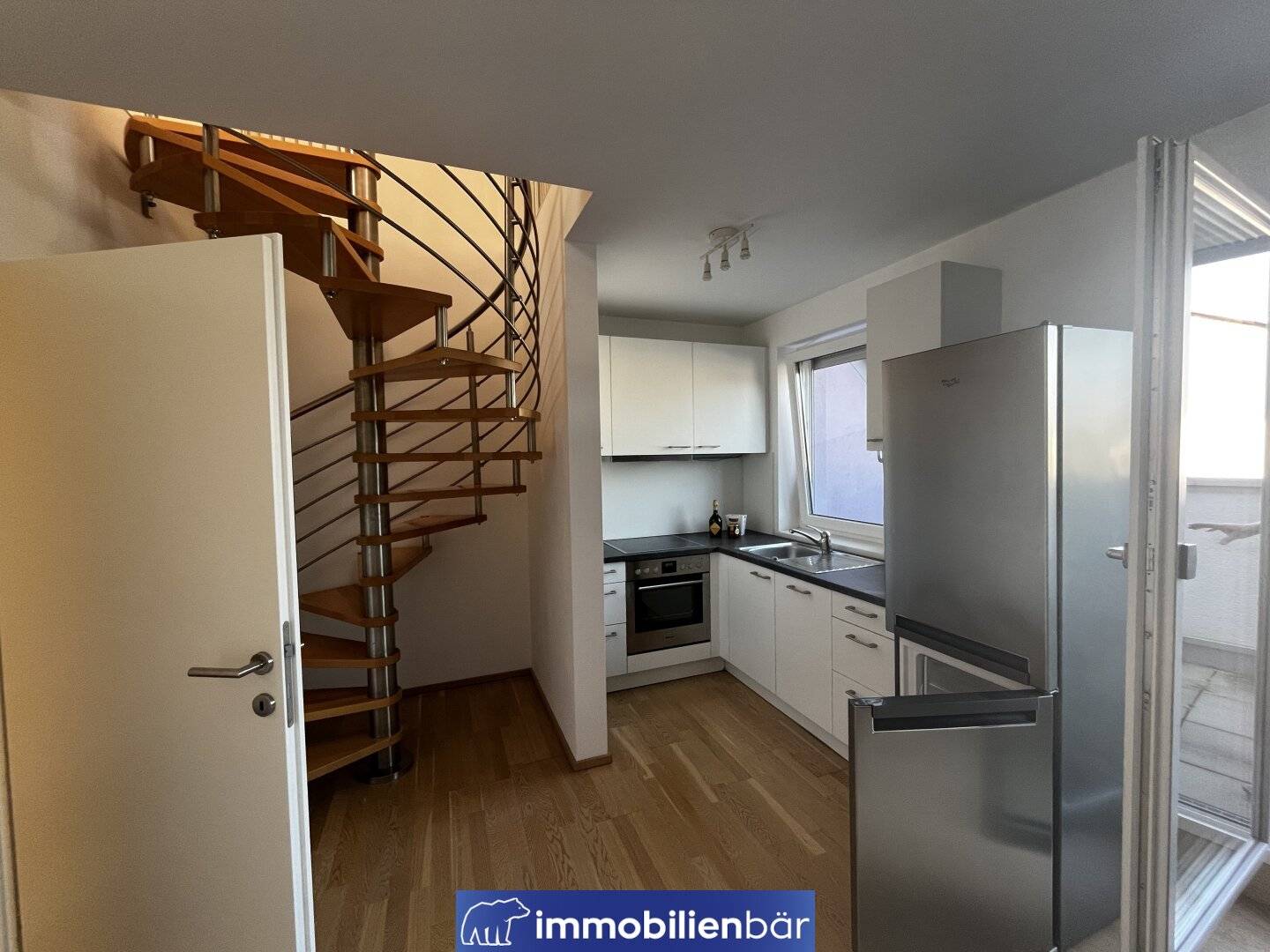 Top aufgeteilte 3-Zimmerwohnung in Schlüsslberg mit großer Terrasse