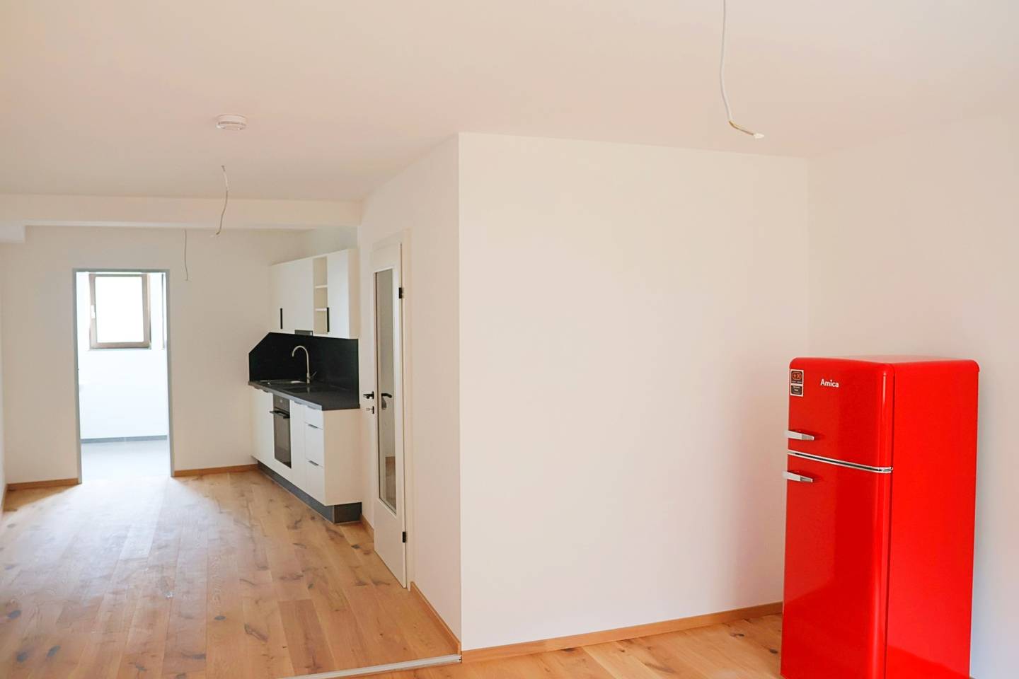 Modern Wohnung near historic fortress with balcony