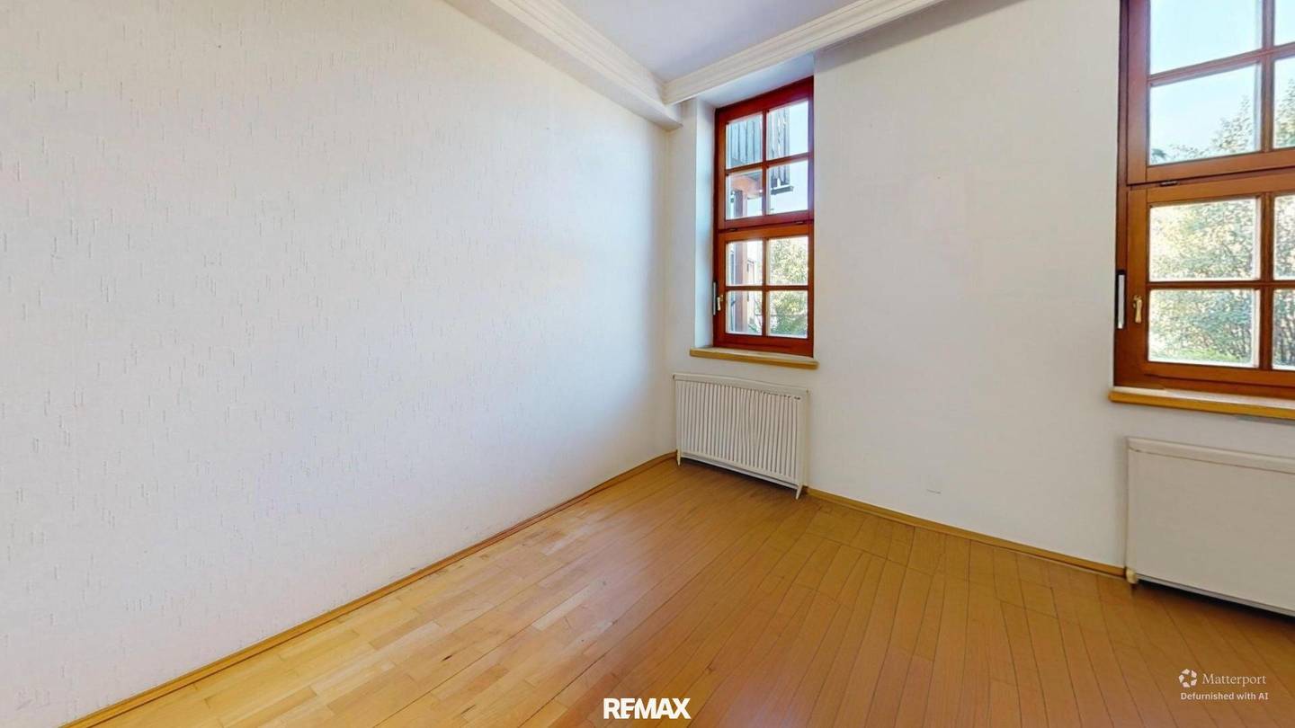 Spacious 4-room apartment 4050 Traun – Comfortable and Central