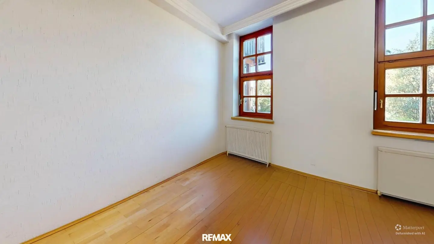 Spacious 4-room apartment 4050 Traun – Comfortable and Central