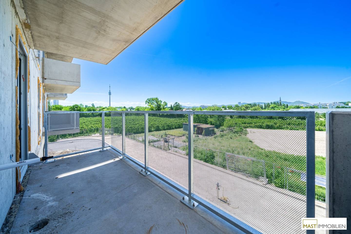3-Zimmer Wohnung im 1. OG mit Grünblick!