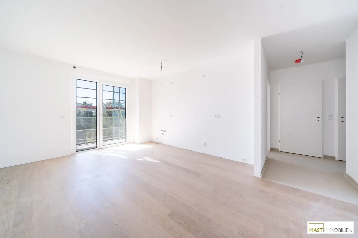 3-Zimmer Wohnung mit 80qm Freifläche bei der Alten Donau!