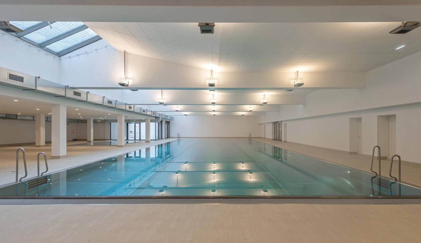 Exclusive living at the foot of the Bisamberg – spacious 4-room condominium with pool and wellness