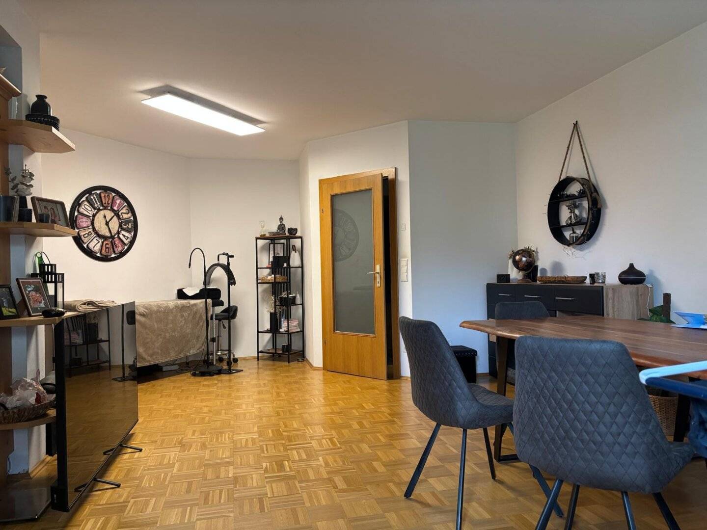 Attractive investment apartment with terrace and private garden in central location near Graz
