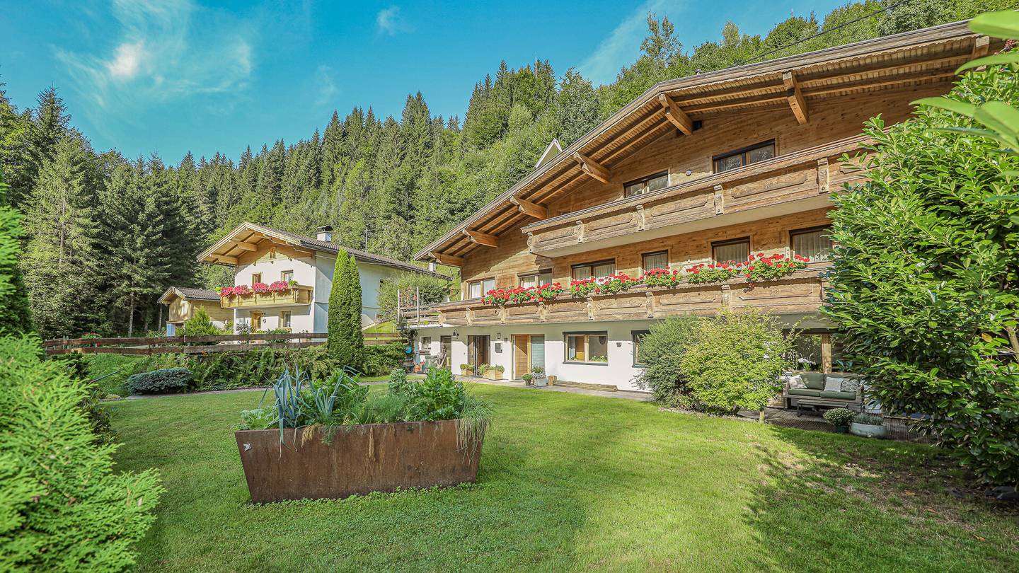 Investment apartment in quiet nature near ski lift