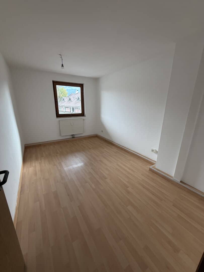 2-room apartment with balcony in St.Johann for rent