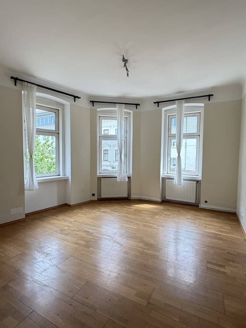 Apartment with inset apartment