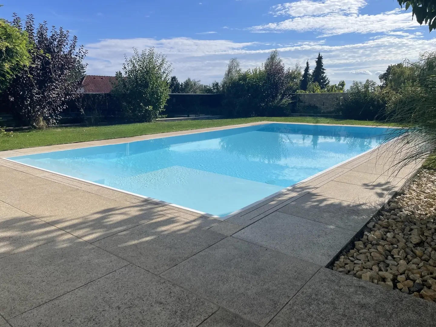 Überlaufpool