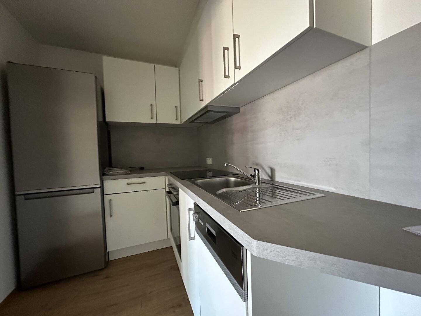 wunderschöne 2 Zimmer Wohnung in absoluter Ruhelage mit Balkon – Ihr neues Zuhause wartet!