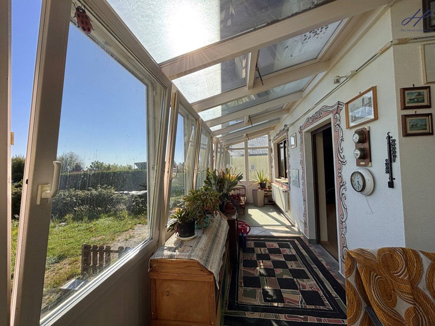 A Piece of Country Love - Living in the Green – Single Family House with 2.967 m² Plot, Forest, Well &amp; Conservatory