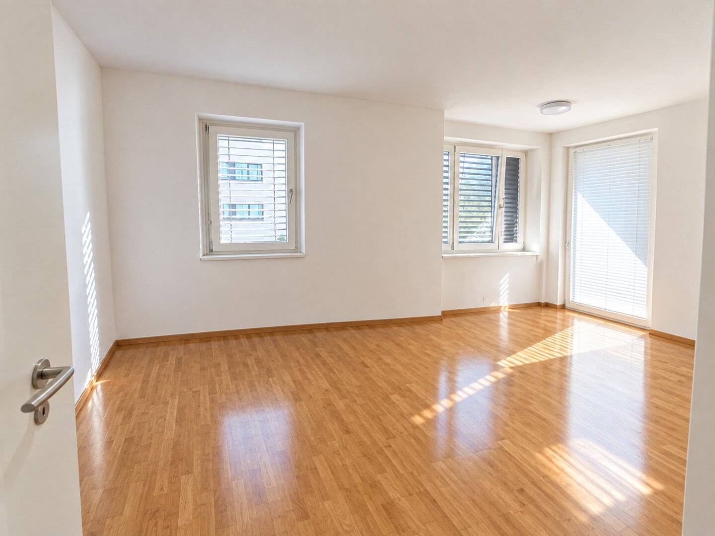 Sonnige 3-Zimmer-Wohnung | ca. 85 m² | 2 Balkone | Tiefgarage &amp; Heizung inkl. | 1020 Wien