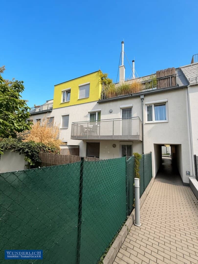 New-build balcony ownership with underground parking space