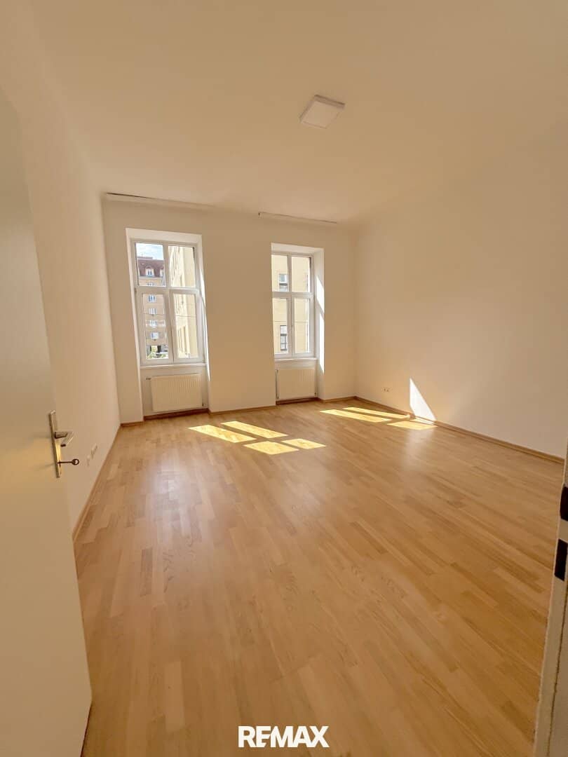 Charming 2-room apartment with distant view