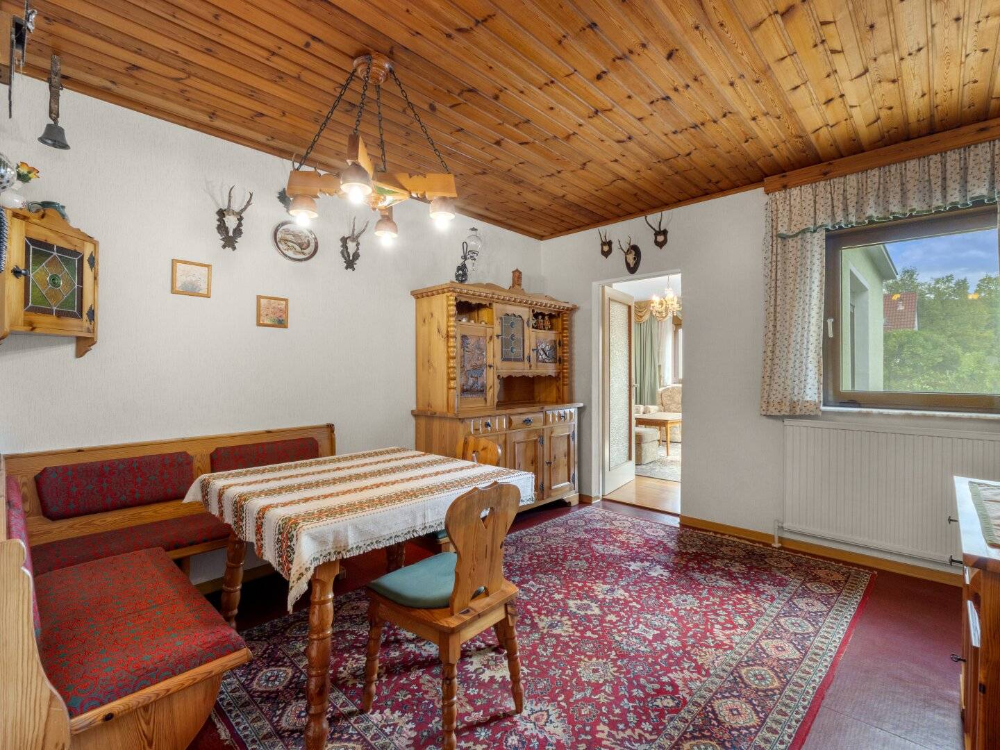 Charming single-family house in 1220 Vienna with garden, garage and sauna