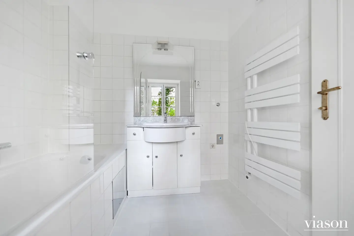 2 Zimmer I EG I ZUM GRÜNEN TOR I 8. BEZIRK