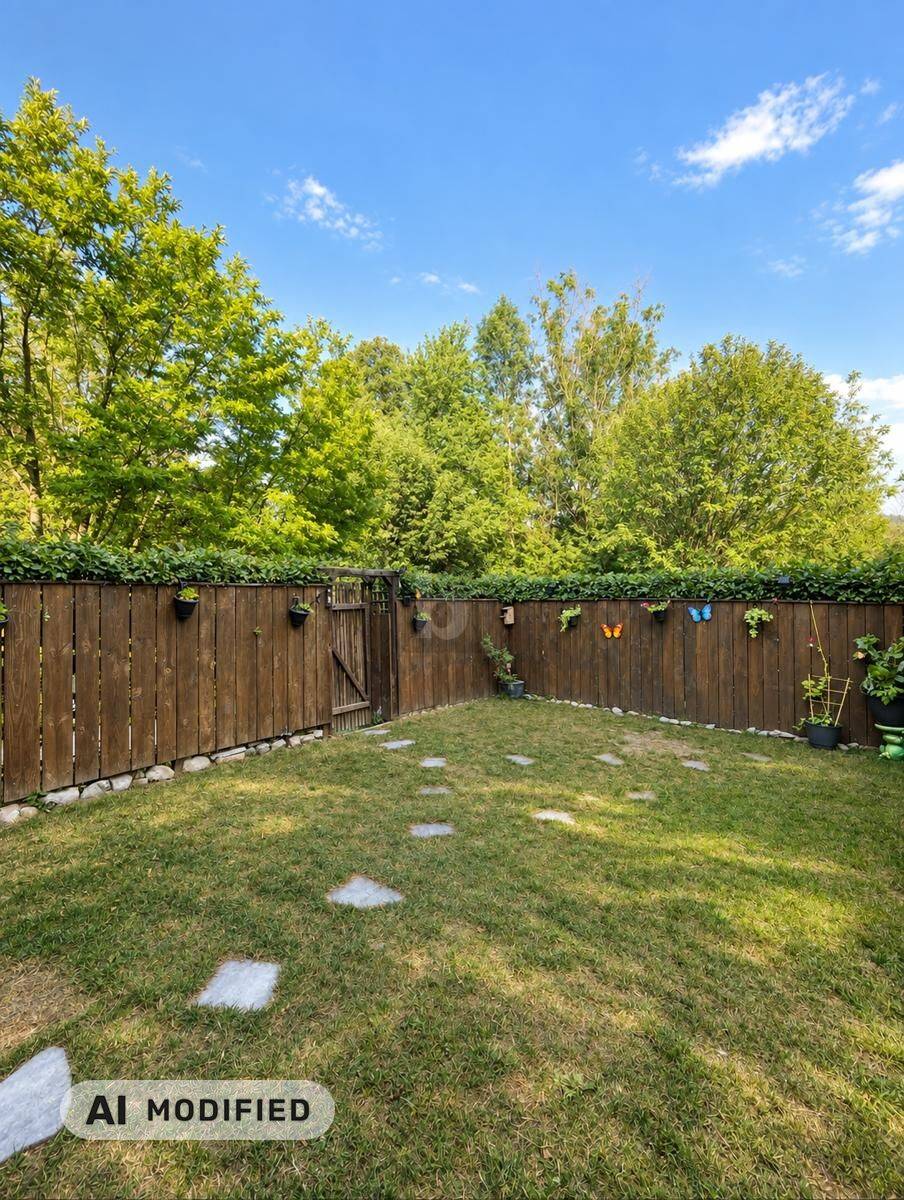 Erdgeschosswohnung mit Garten und Holzofen