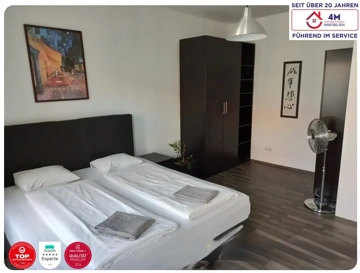 Top location in the 3rd district: Charming 3-room period apartment ideal for shared flat