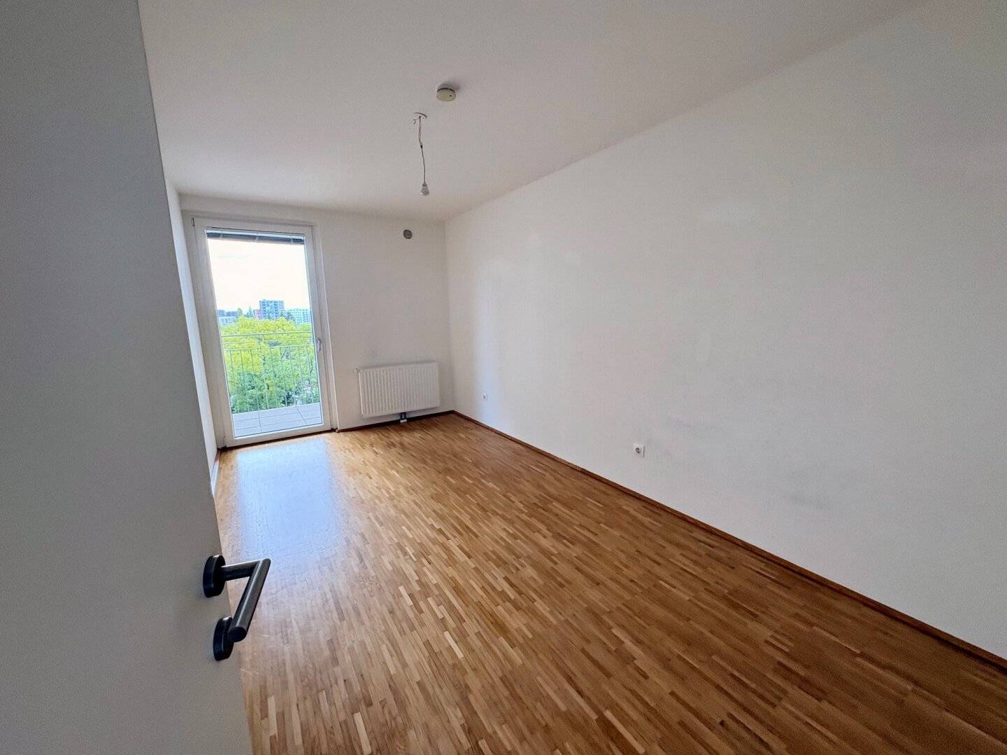 Immediate FH Proximity - Student Hit - 2 Rooms