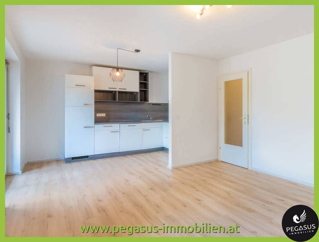 Quiet location in Seiersberg with large balcony – 2 rooms, carport