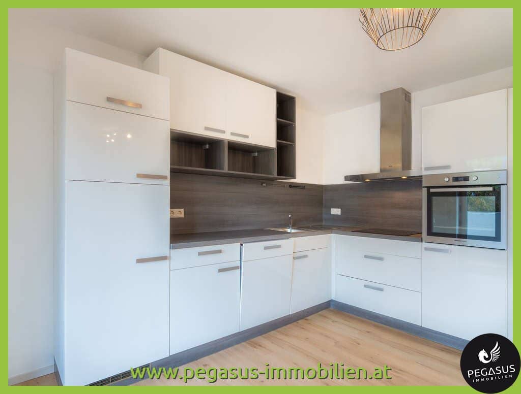 Quiet location in Seiersberg with large balcony – 2 rooms, carport