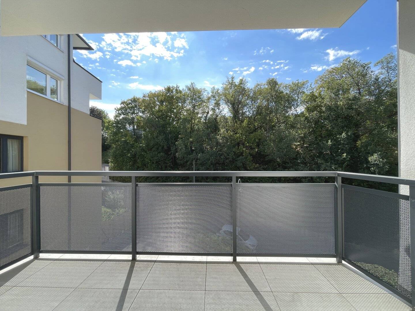 A home with calm, space and quality of life in top location