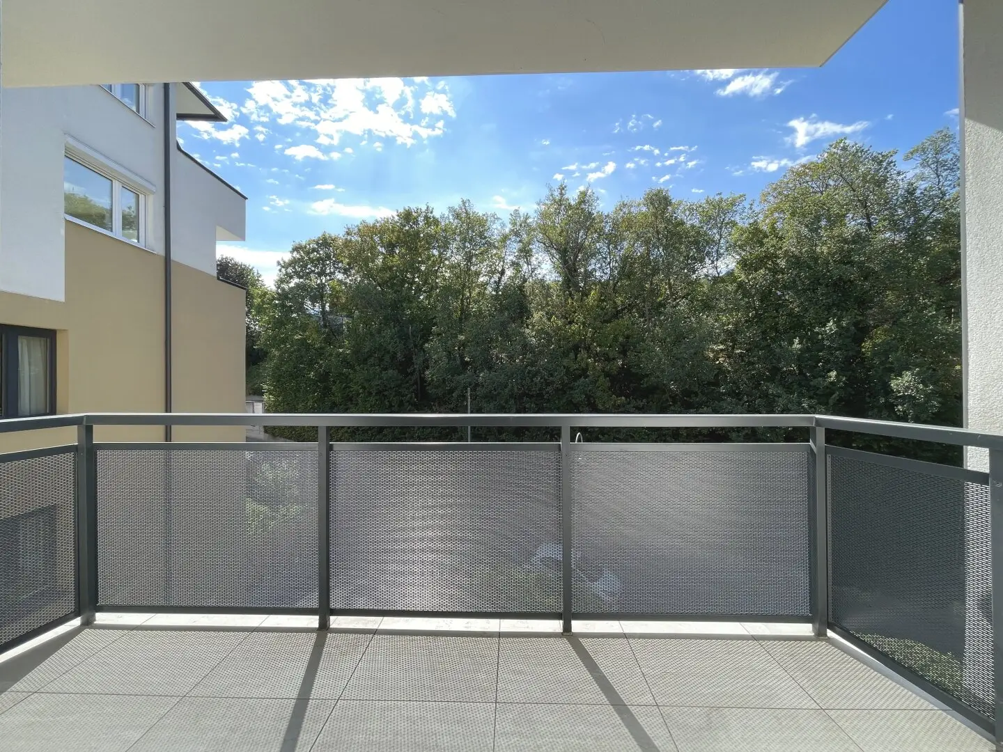 A home with calm, space and quality of life in top location