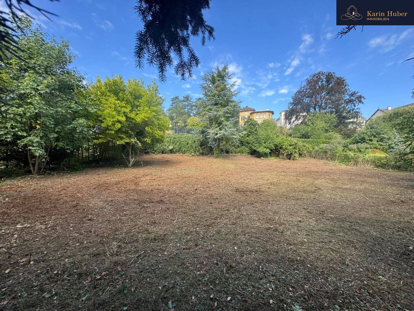 Villa plot in quiet central location of Klosterneuburg
