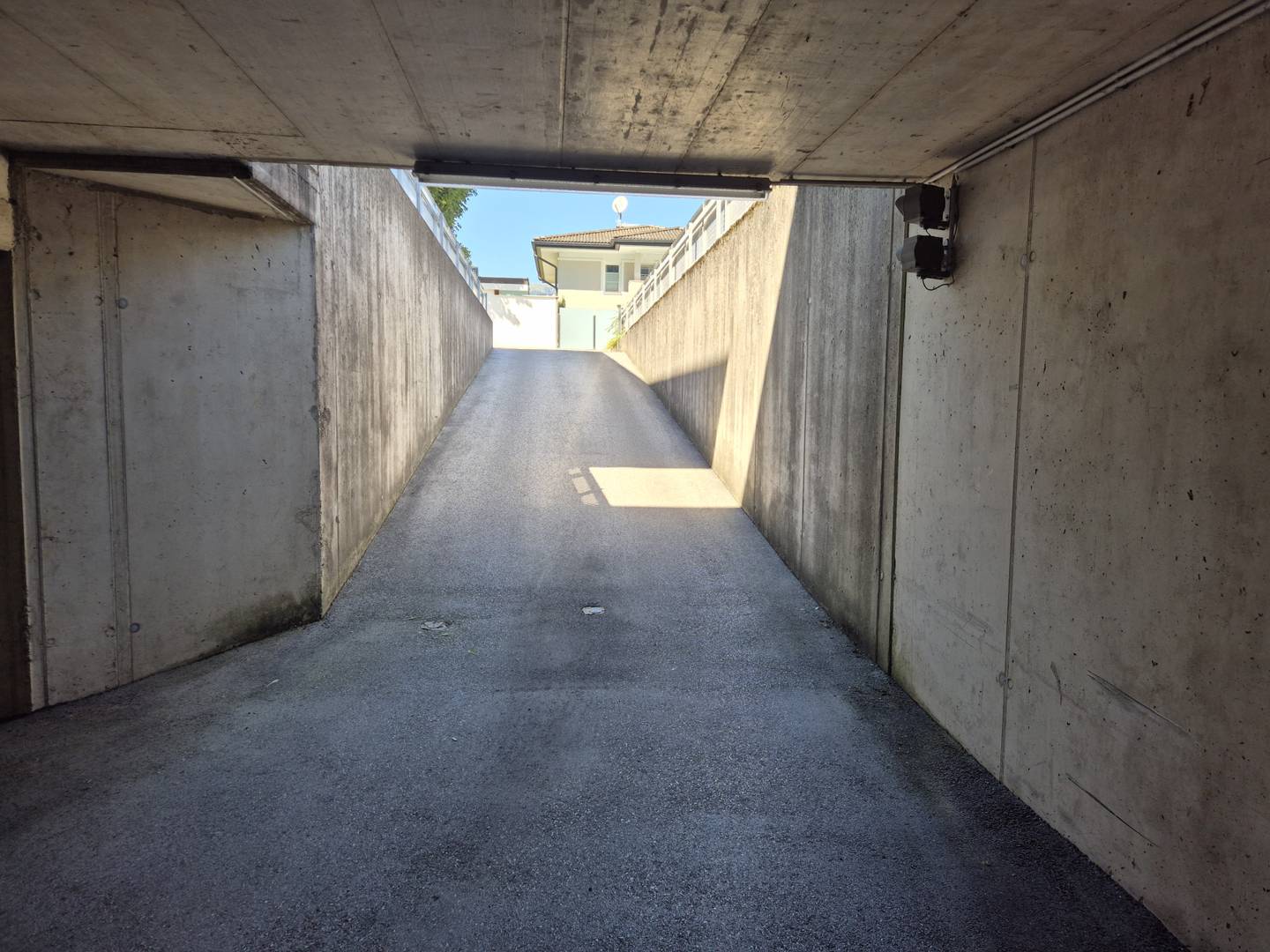 Secure underground parking in prime location Investor apartment