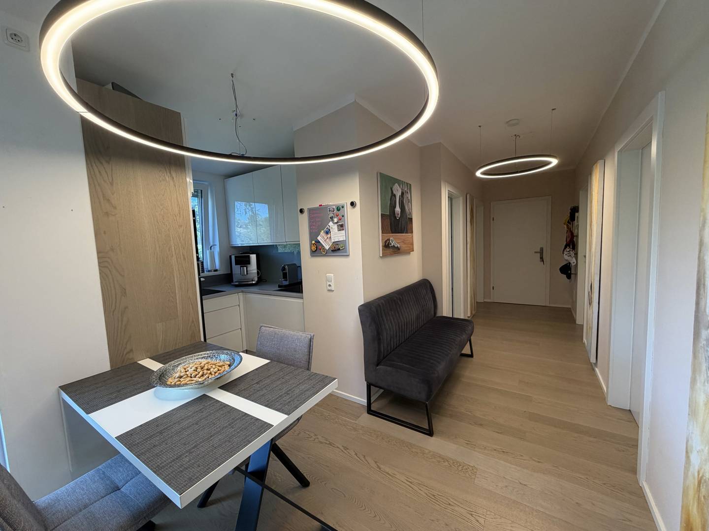 Dachgeschosswohnung mit Whirlpool und hochwertiger Ausstattung