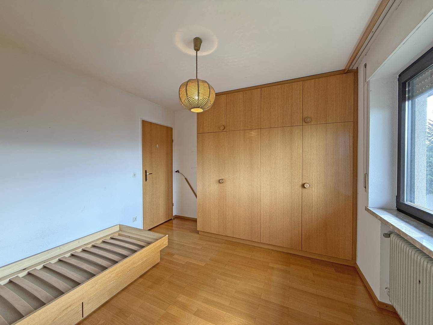 Möblierte Wohnung mit Garage in sonniger Lage