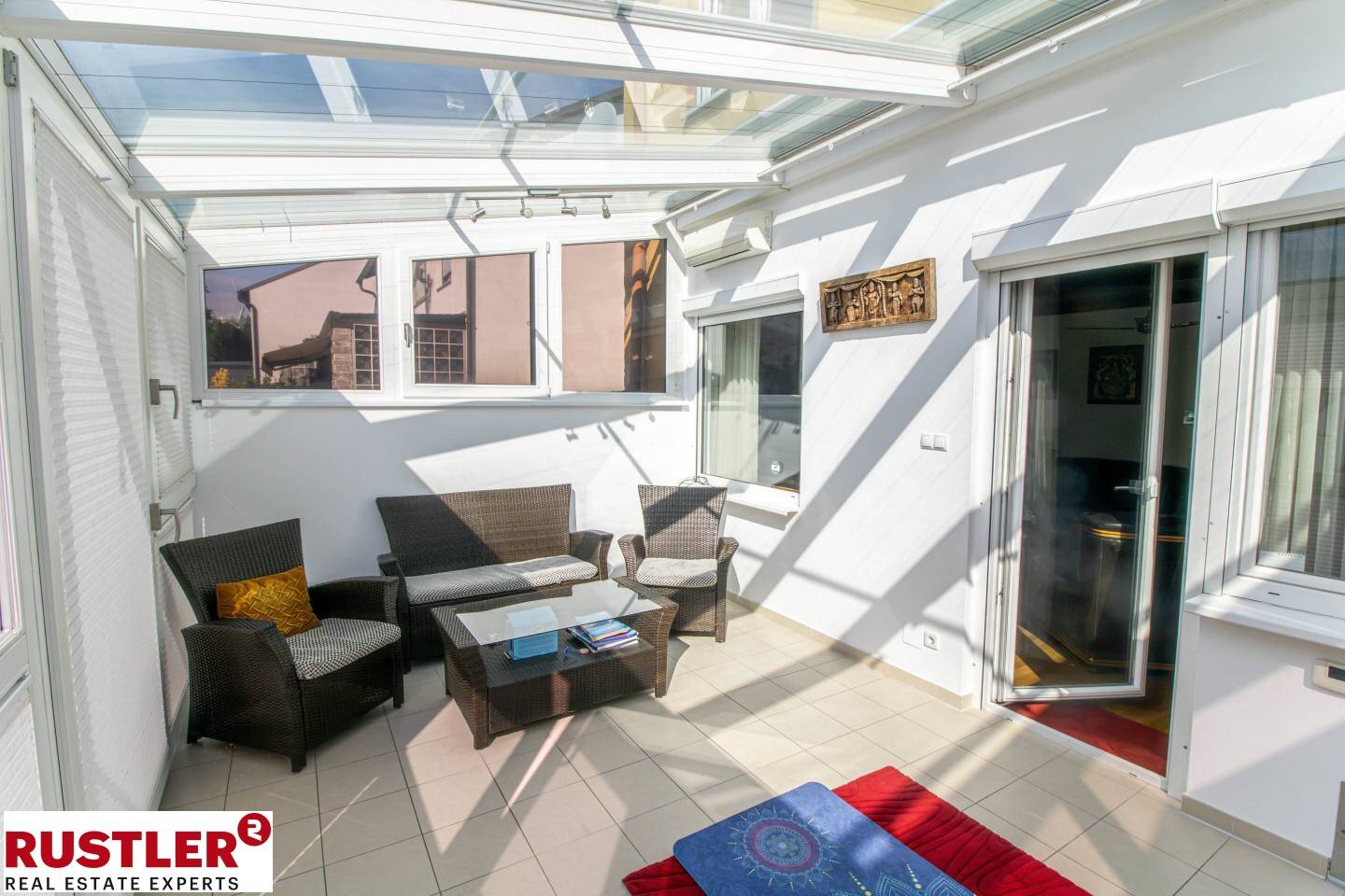 Spacious family apartment with private garden