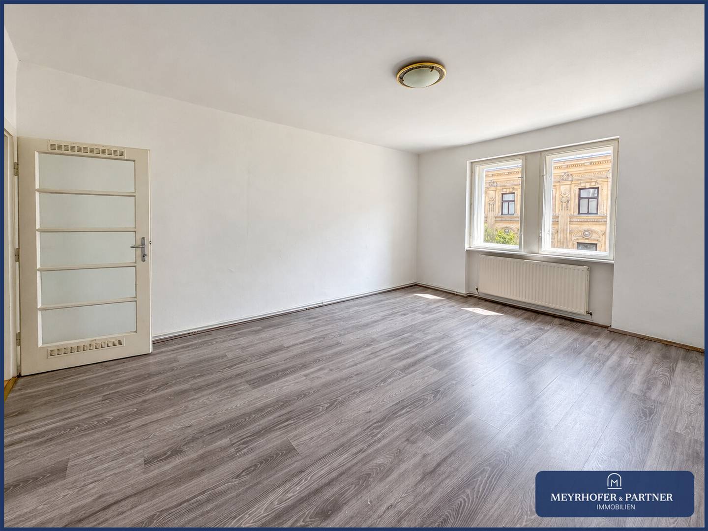 Helle Altbauwohnung nahe Prater und WU mit Aufzug