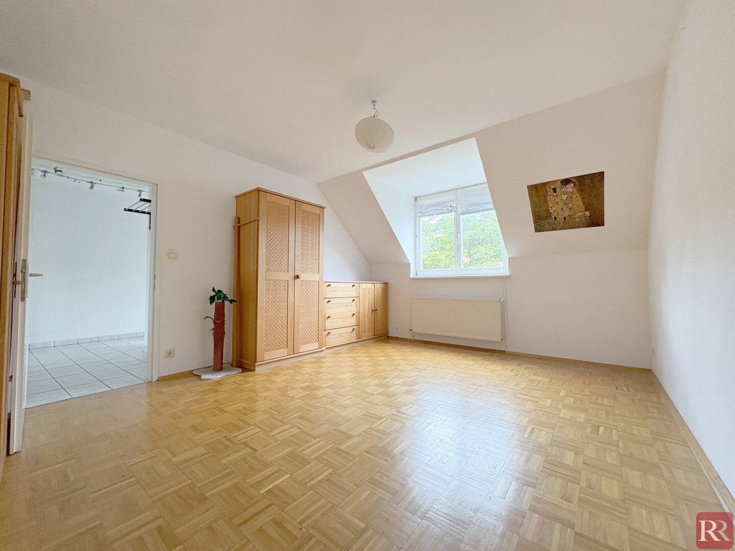 Urban gem - 3.5-room maisonette with roof terrace