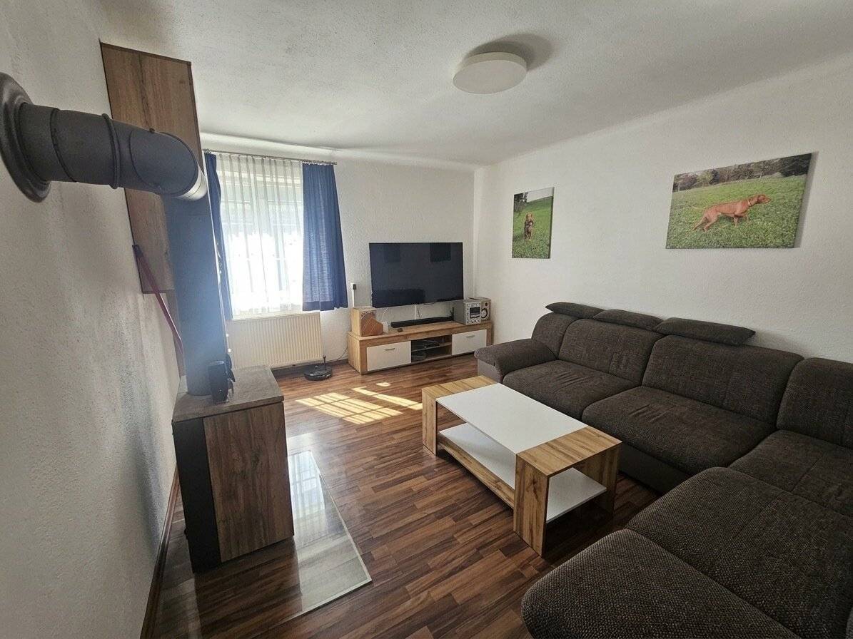 Furnished 2-room apartment on the 1st floor with garden and parking space in Freistadt for sale