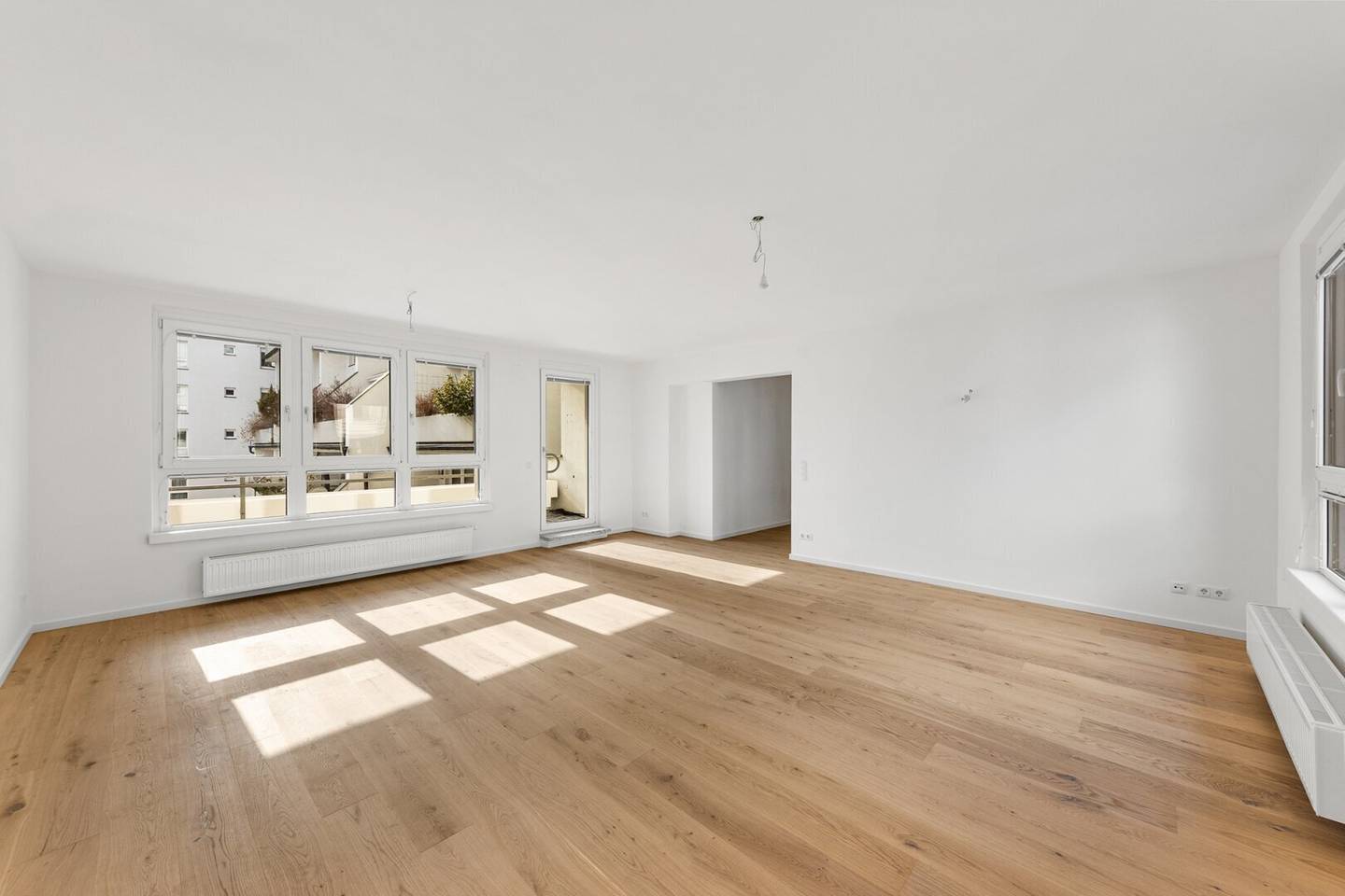 Dream location Spacious living in the heart of the 3rd district – fully renovated, ready to move in and with terrace