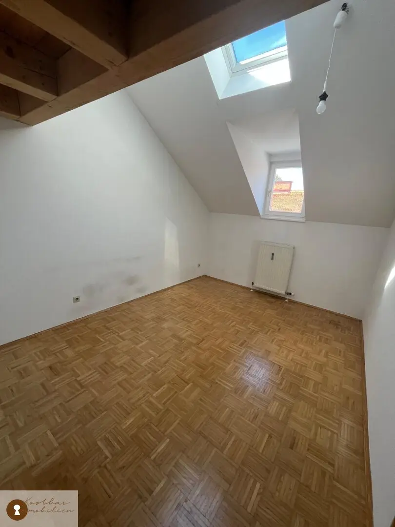 Attention students: Charming maisonette apartment with gallery next to the TU for rent