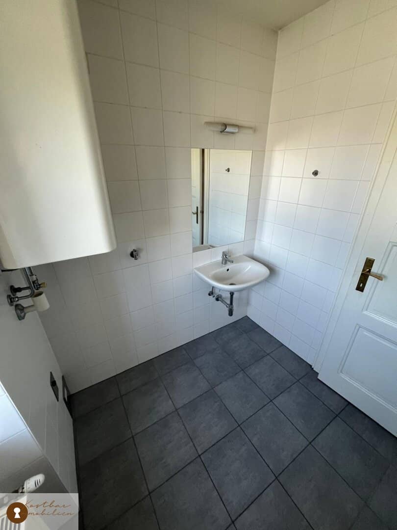 Here you will feel immediately at home: Delightful 2.5-room apartment in Hergottwiesgasse for rent