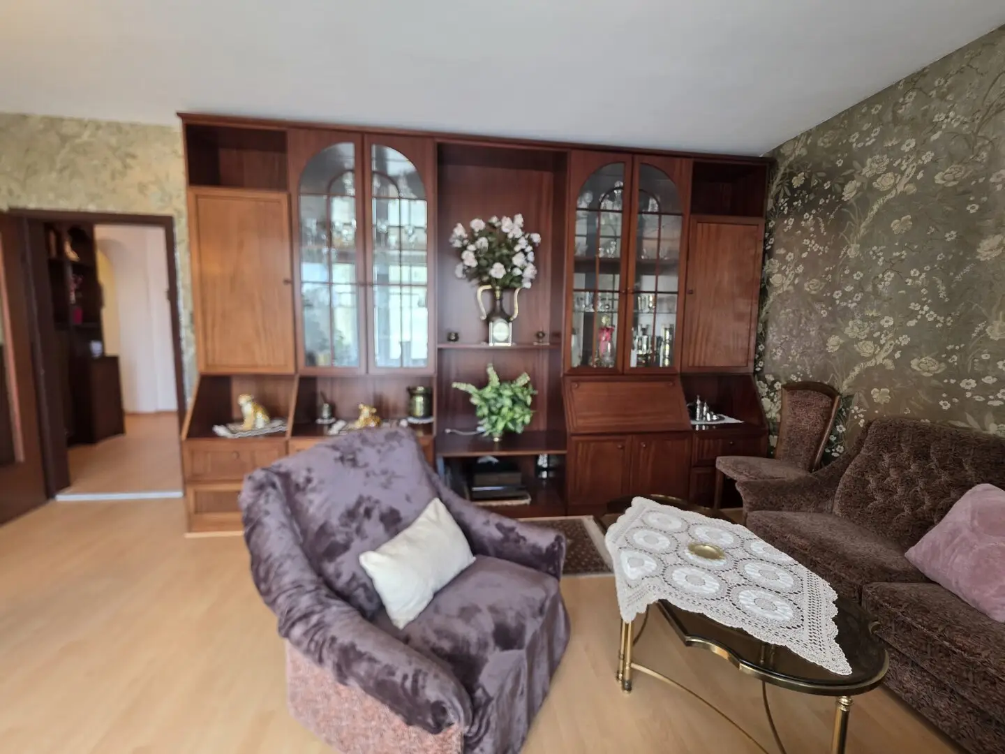 Großzügige 85-m²-Wohnung mit sonniger Terrasse und Gestaltungspotenzial