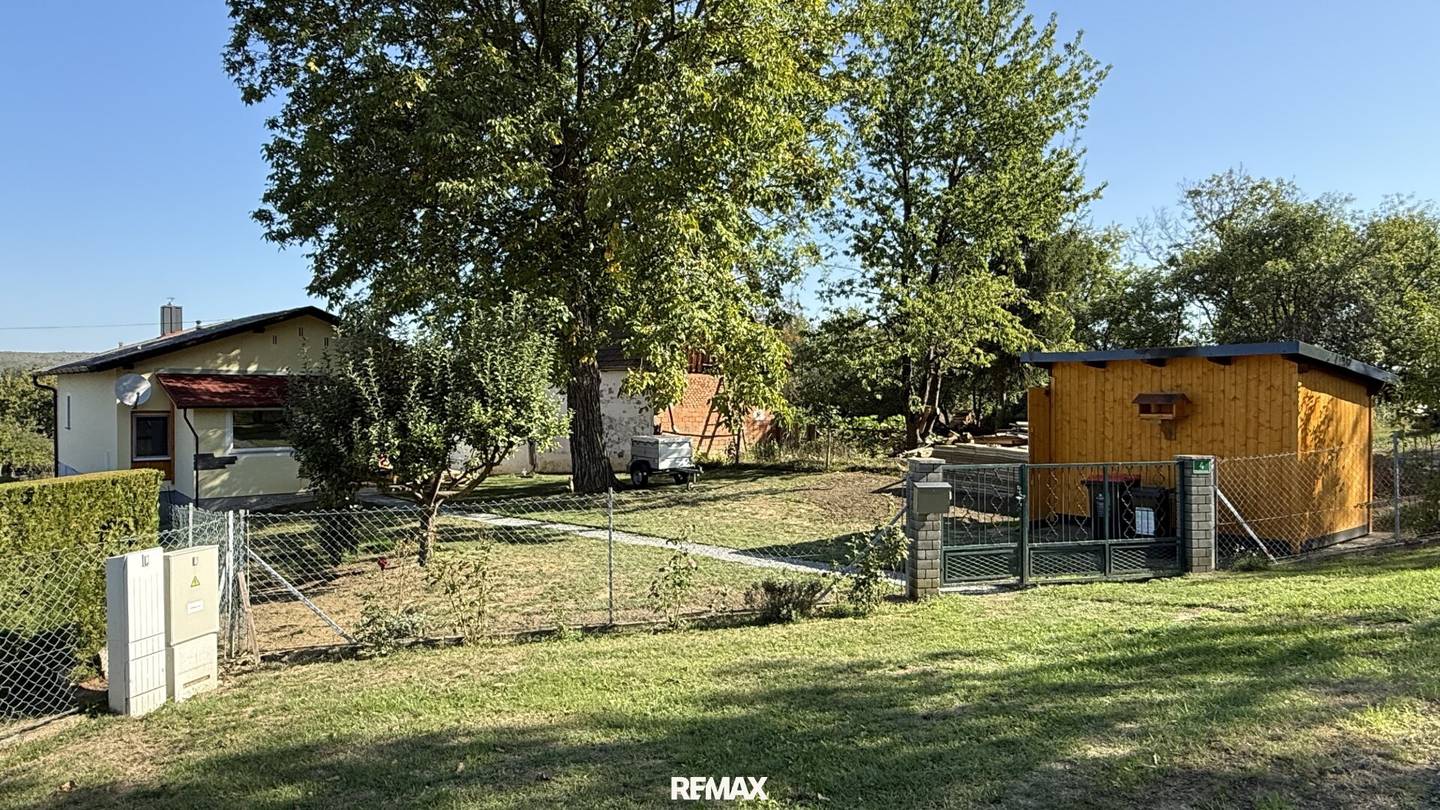 Cozy 2-room country house with garden in the Pinkatal – modernized, well kept &amp; nature-close living