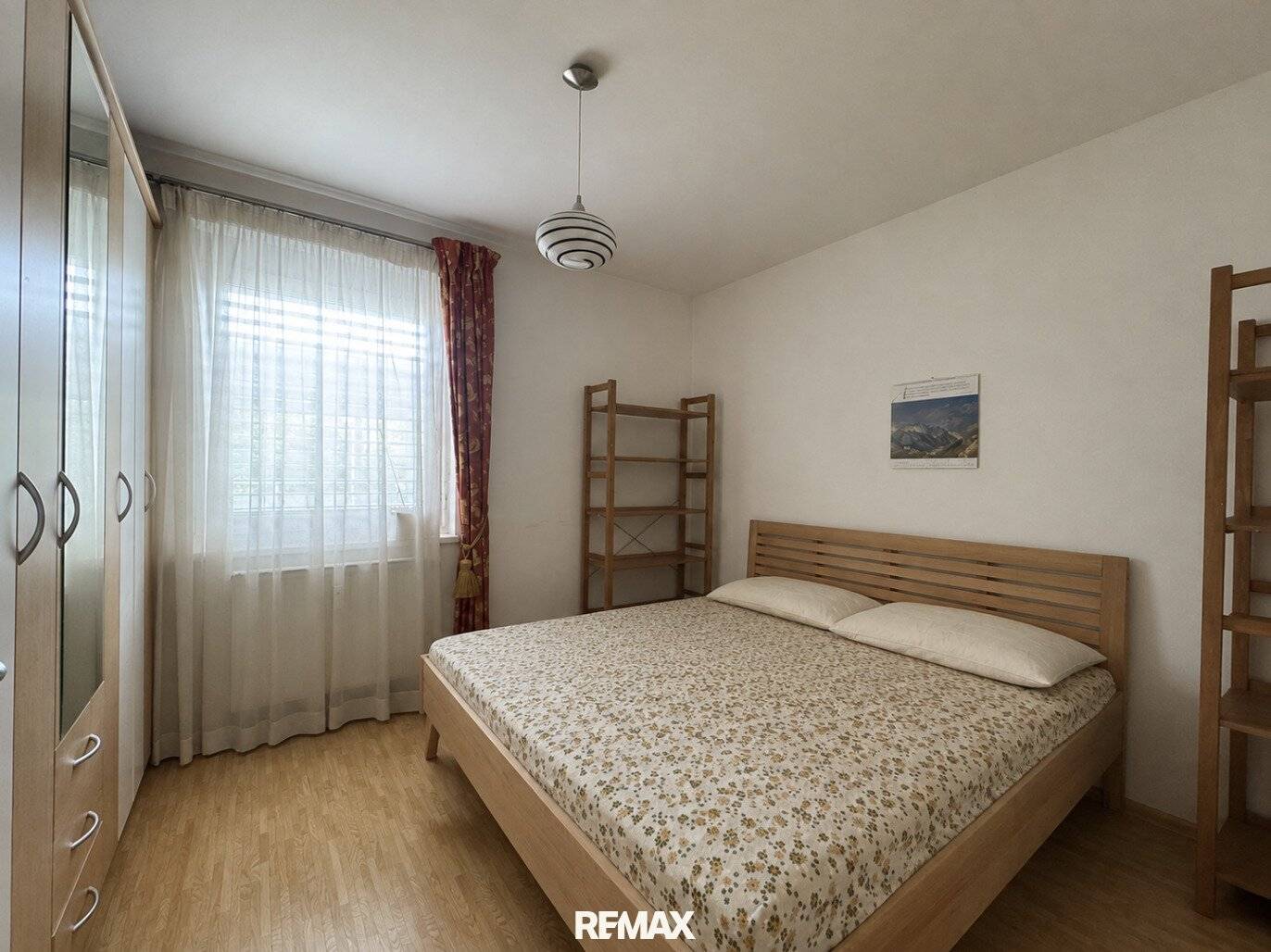 Relaxed living in Mariatrost – well-maintained 3-room apartment with private garden