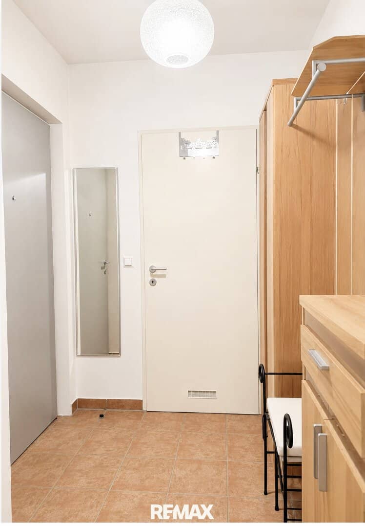 Relaxed living in Mariatrost – well-maintained 3-room apartment with private garden