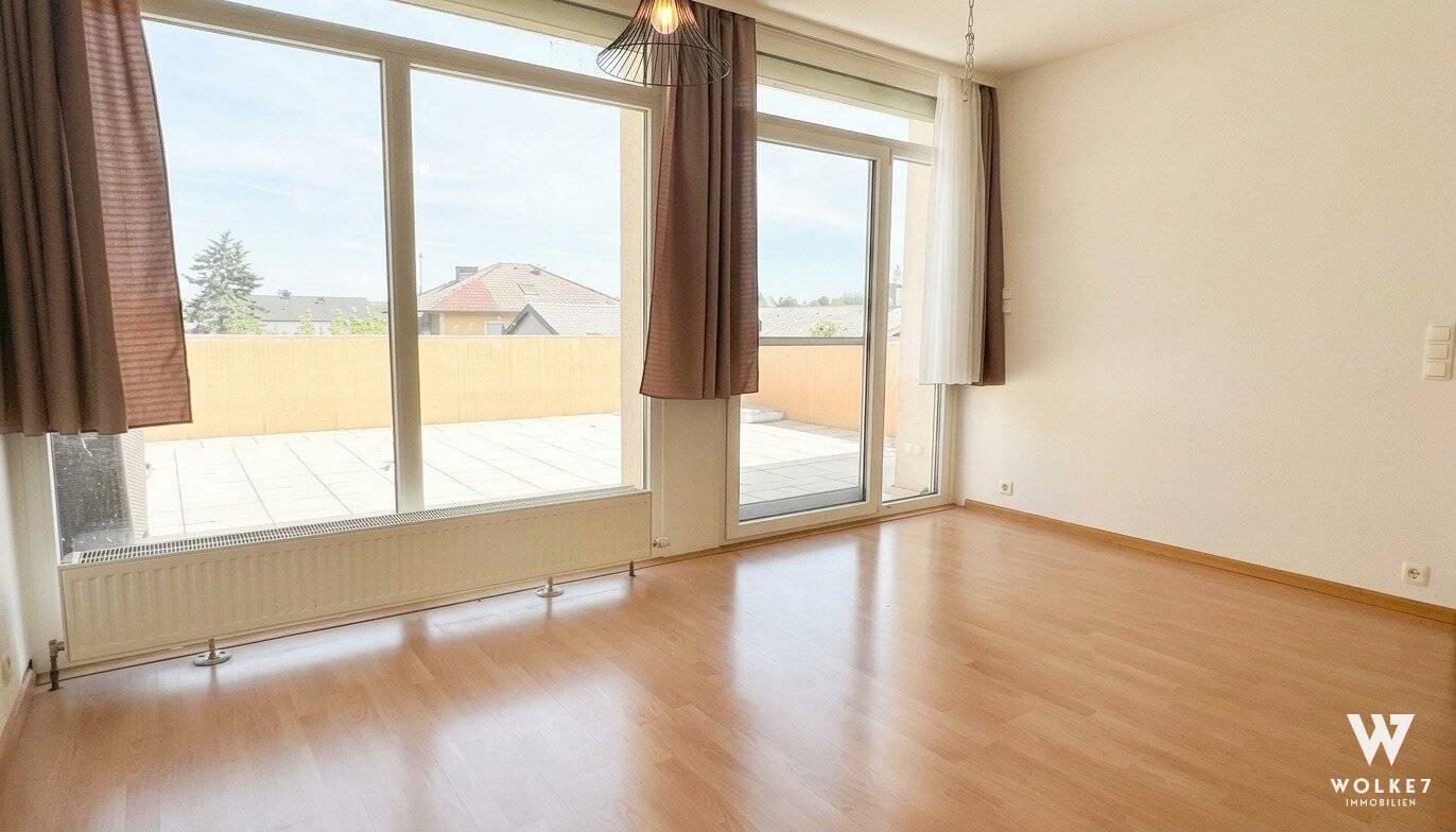 2-room apartment | Terrace approx. 45 m² | Thermally renovated building