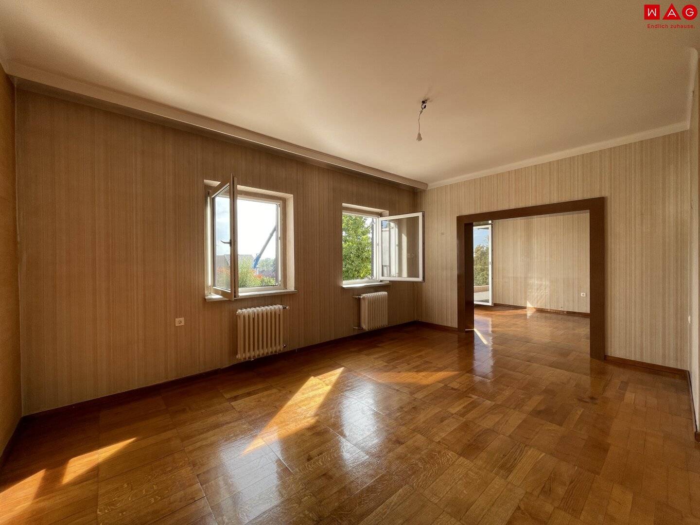 Terraced house with mountain view in quiet Linz location – your residential dream with potential