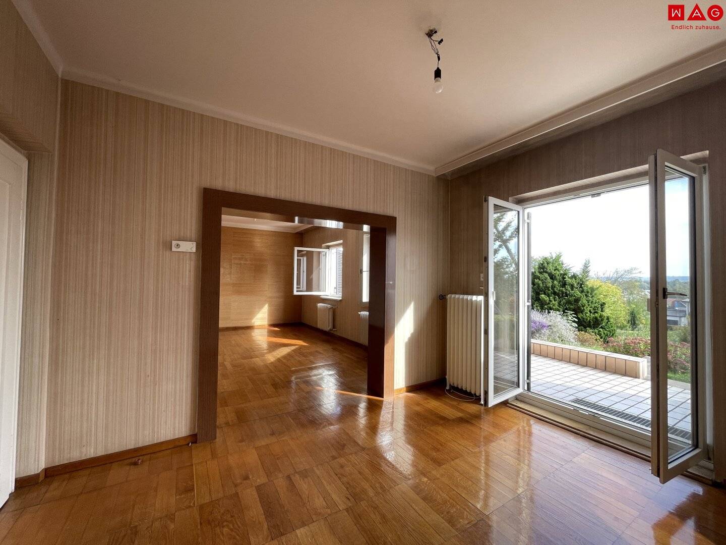 Terraced house with mountain view in quiet Linz location – your residential dream with potential